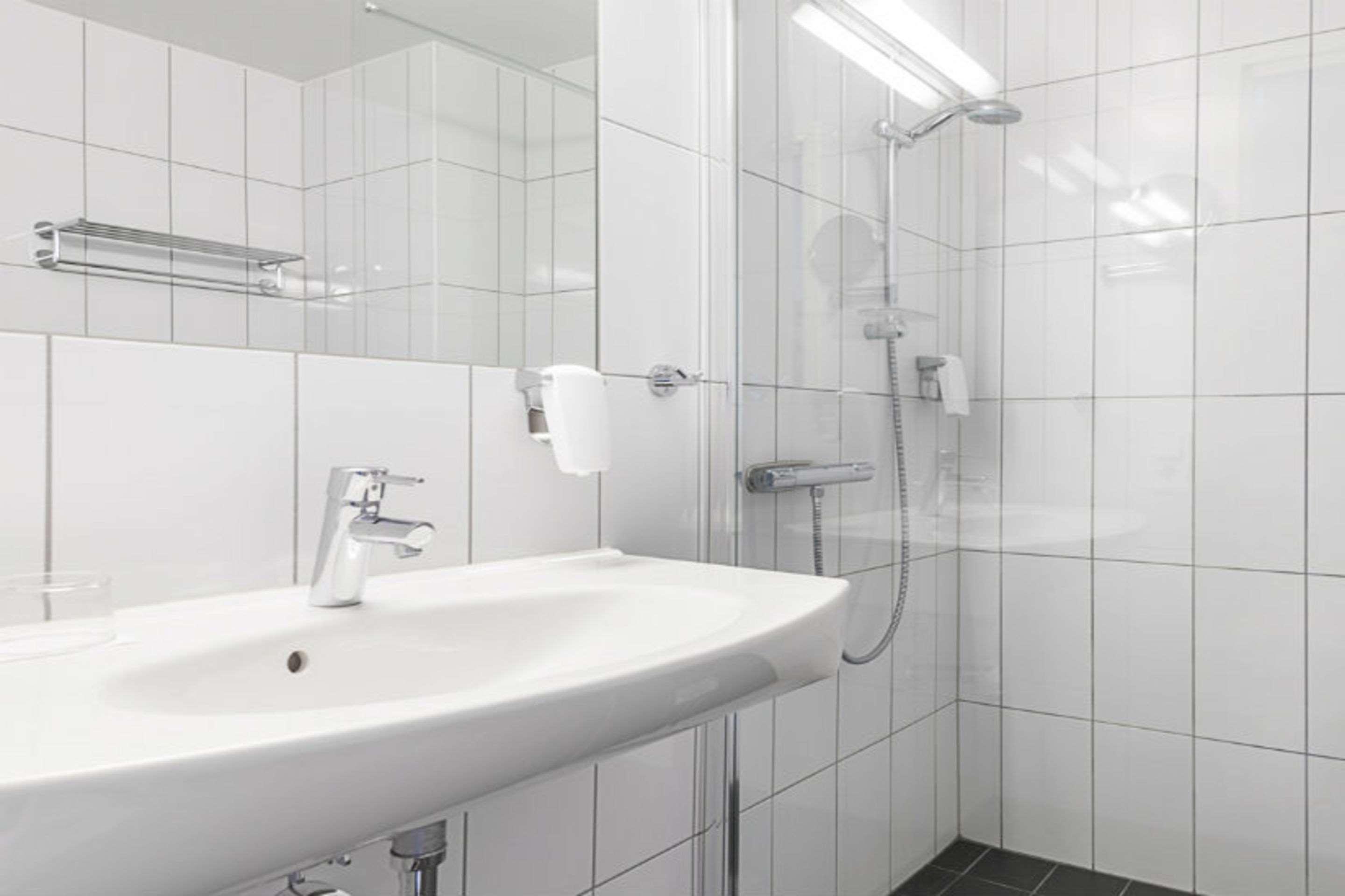 Quality Hotel Prisma Skovde Exterior photo